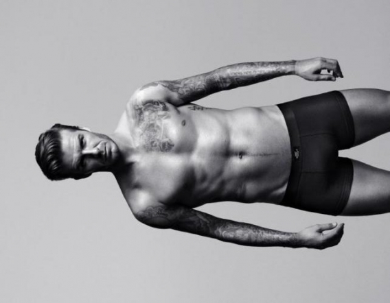 David Beckham - sesja w bieliźnie