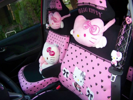 Hello Kitty Honda